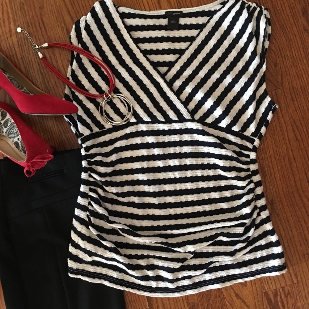 3 for $15 SALE ANN TAYLOR top large